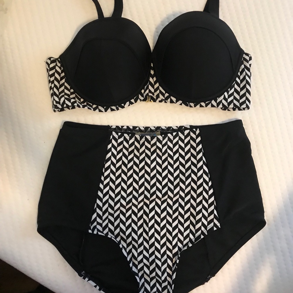 NEVER WORN high waisted bathing suit